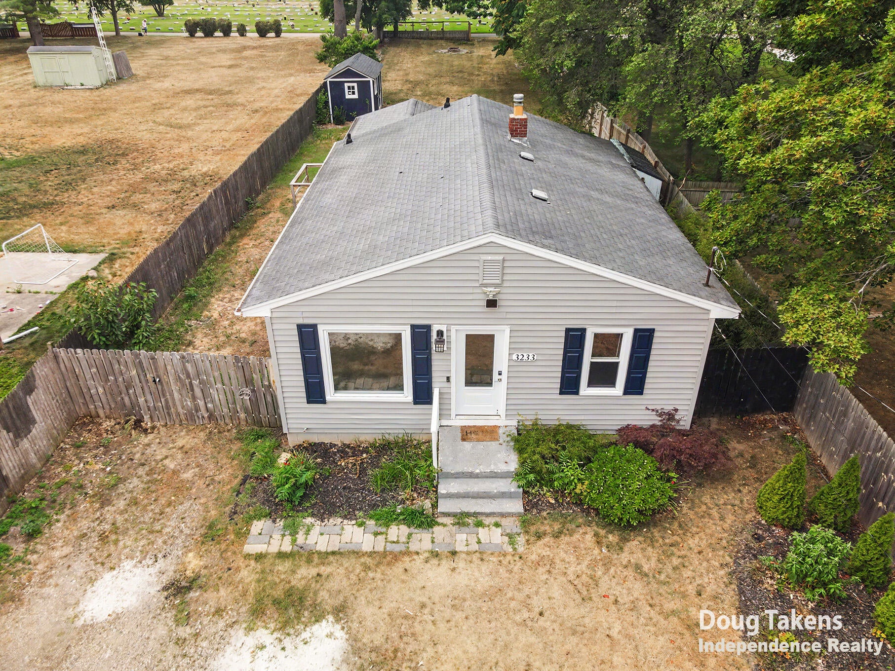 3233 Wayburn Avenue SW