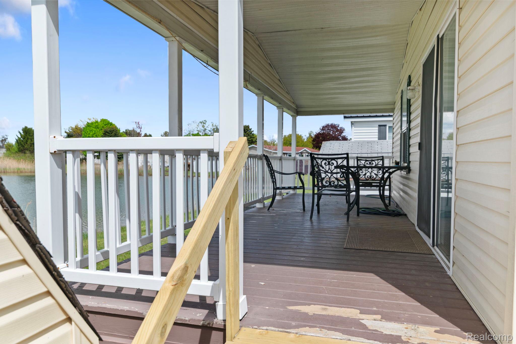 351 North Squirrel Rd 38