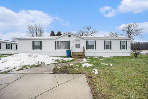 Photo of 6501 Knights Way, Kalamazoo Charter Township, MI 49009 (MLS # 66025062400)