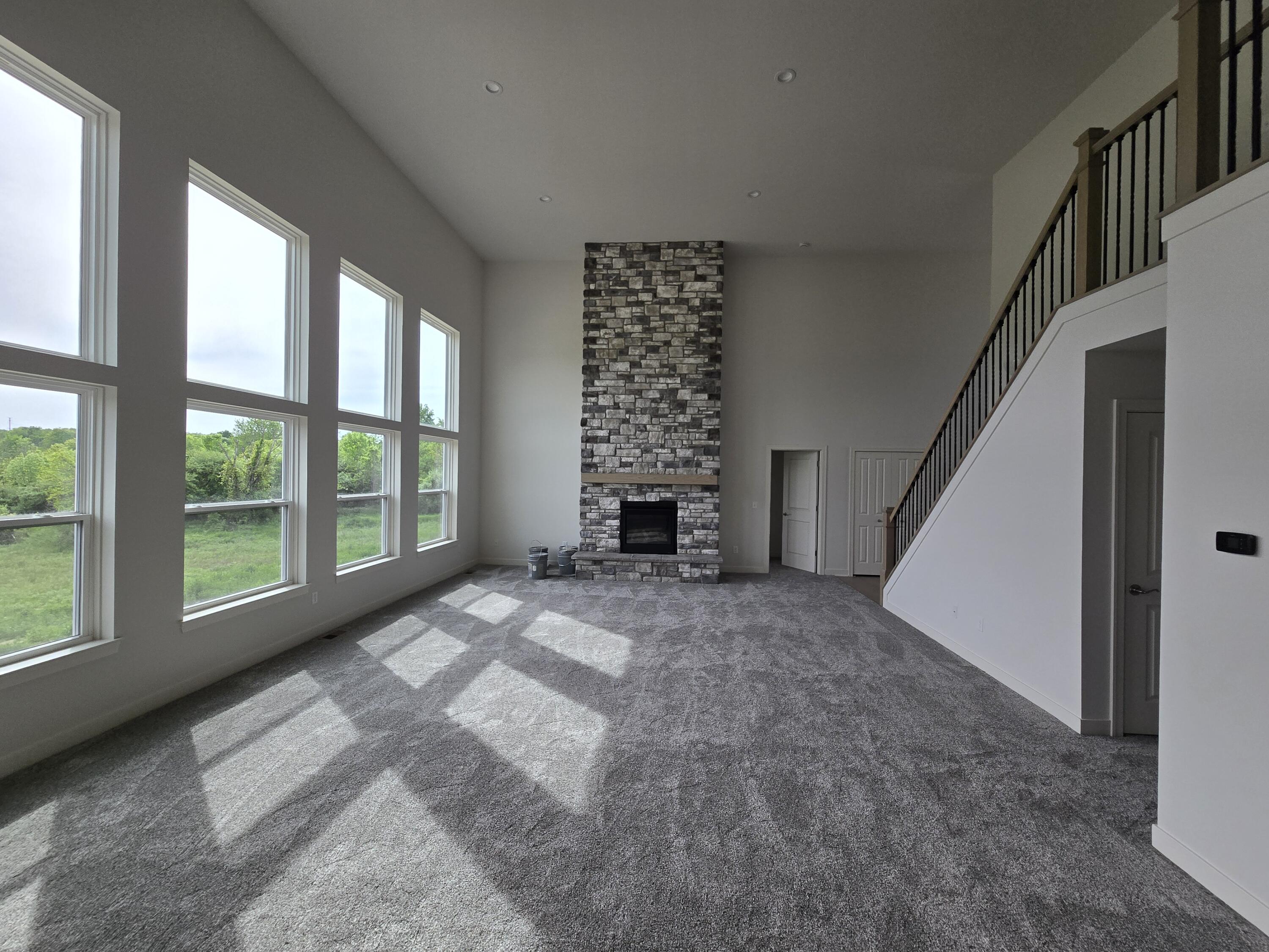 11655 Hillside Drive