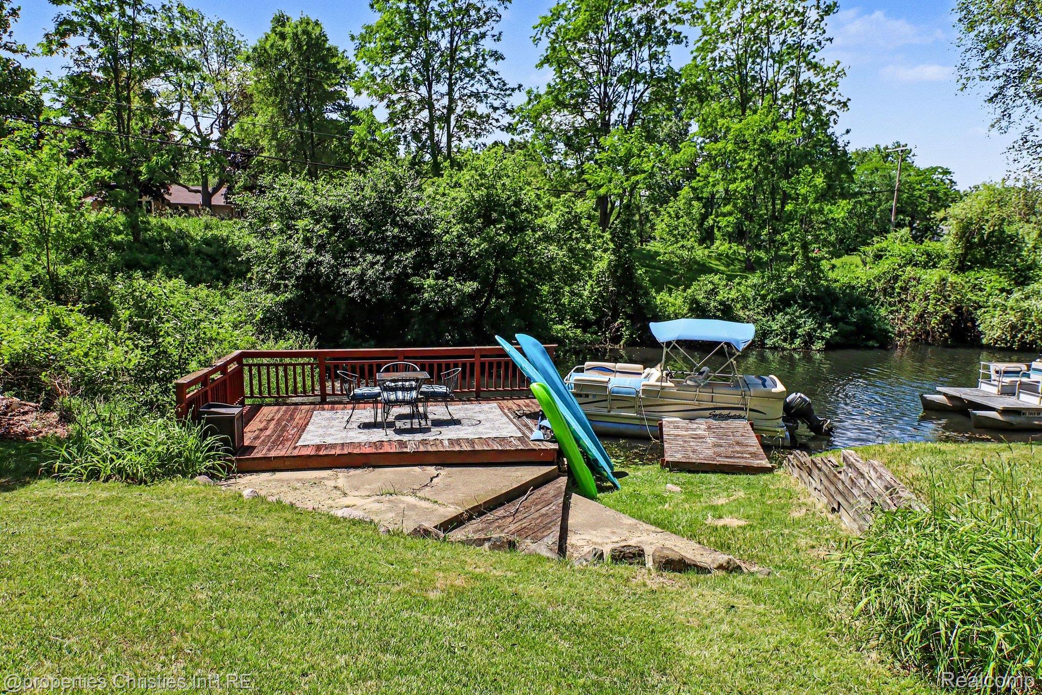 9567 Susin Lane