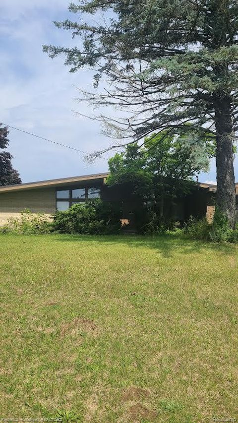 60001 Grand River Avenue Lyon Charter Township MI 48165