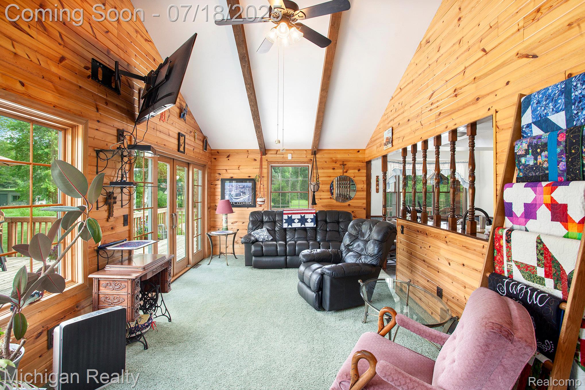 3281 Meadow Lane