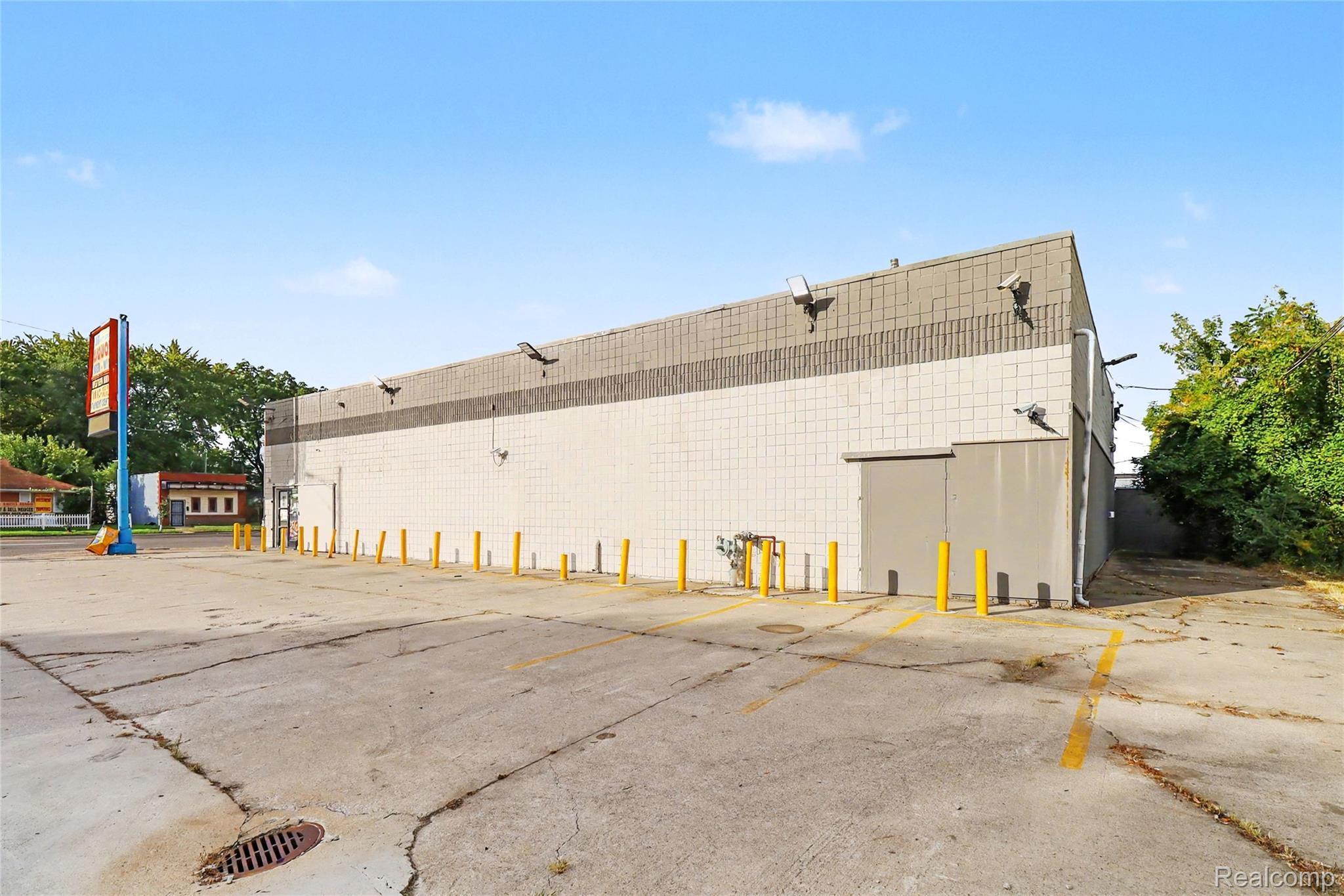 16600 Plymouth Road