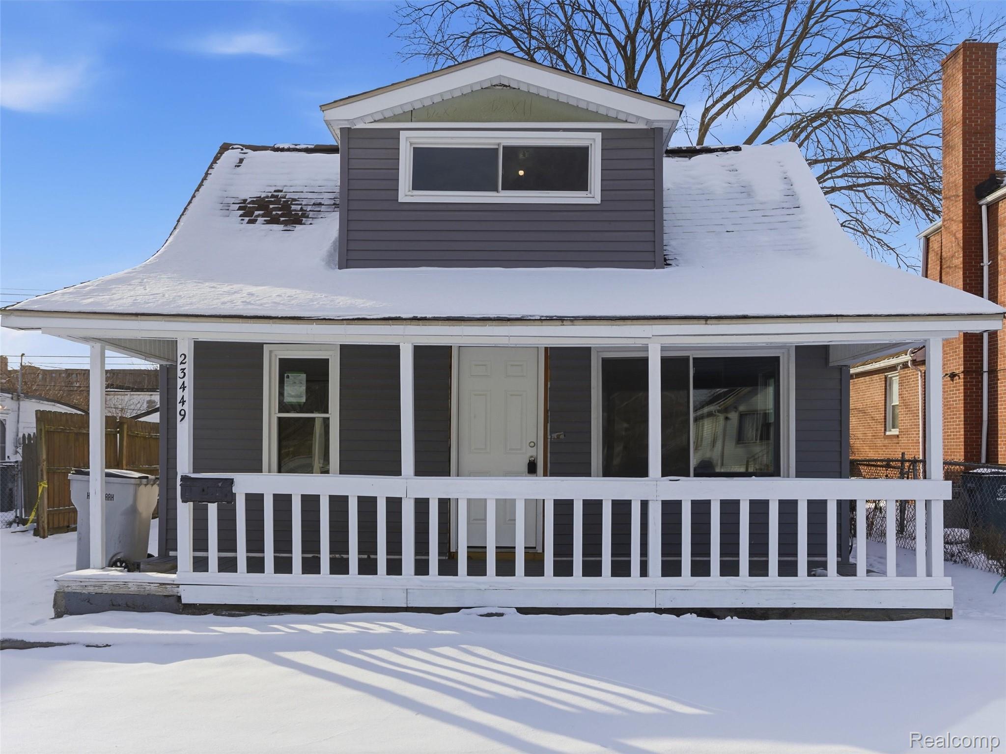 23449 Carlisle Avenue