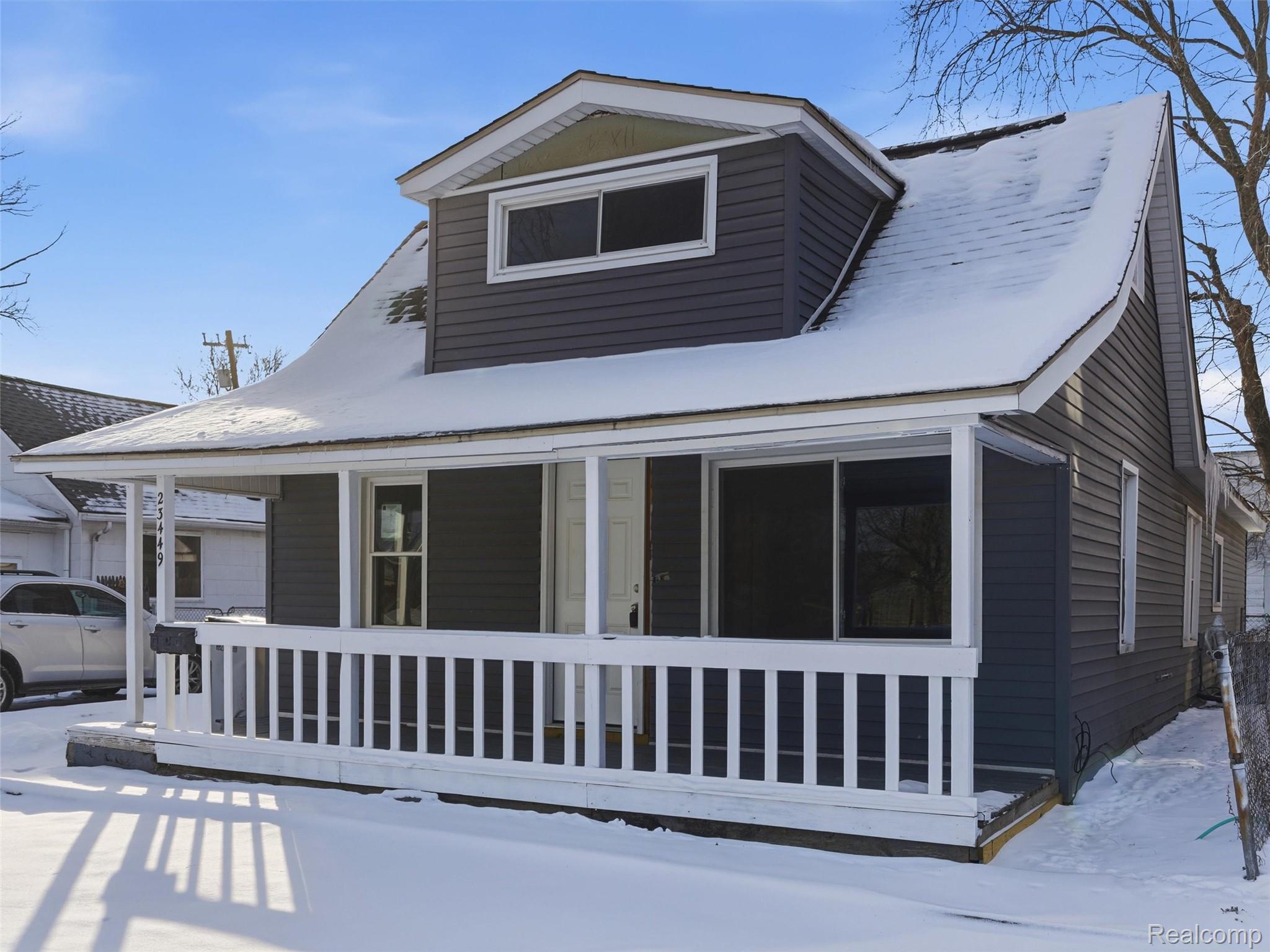 23449 Carlisle Avenue