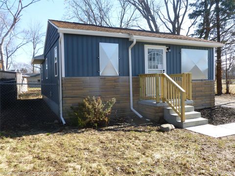 2908 Douglas Avenue Flint City MI 48506