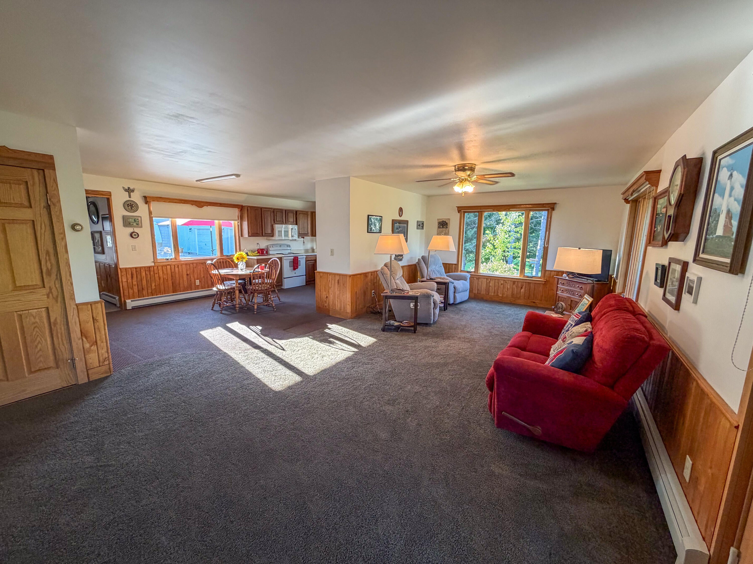 1542 Campbell Road