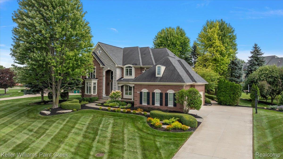 3493 N Century Oak Circle
