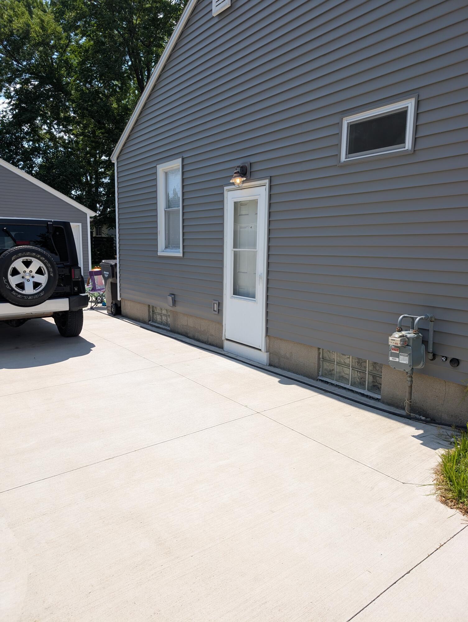 154 Wadswoth Street SW