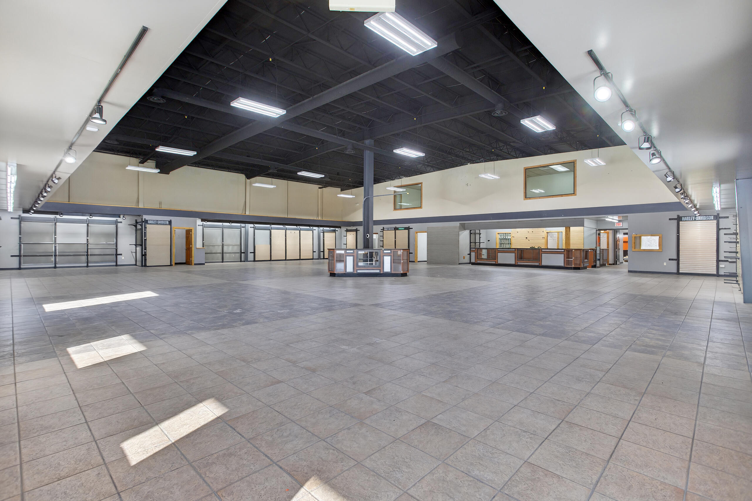 8080 Matthews Highway