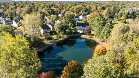 Tiny photo for 2588 Maple Forest Court, Wixom City, MI 48393 (MLS # 20251044900)