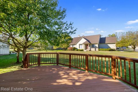 Tiny photo for 2588 Maple Forest Court, Wixom City, MI 48393 (MLS # 20251044900)