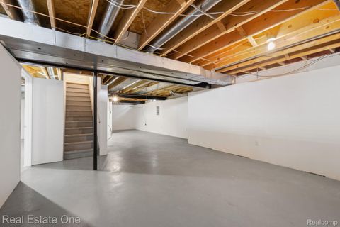 Tiny photo for 2588 Maple Forest Court, Wixom City, MI 48393 (MLS # 20251044900)