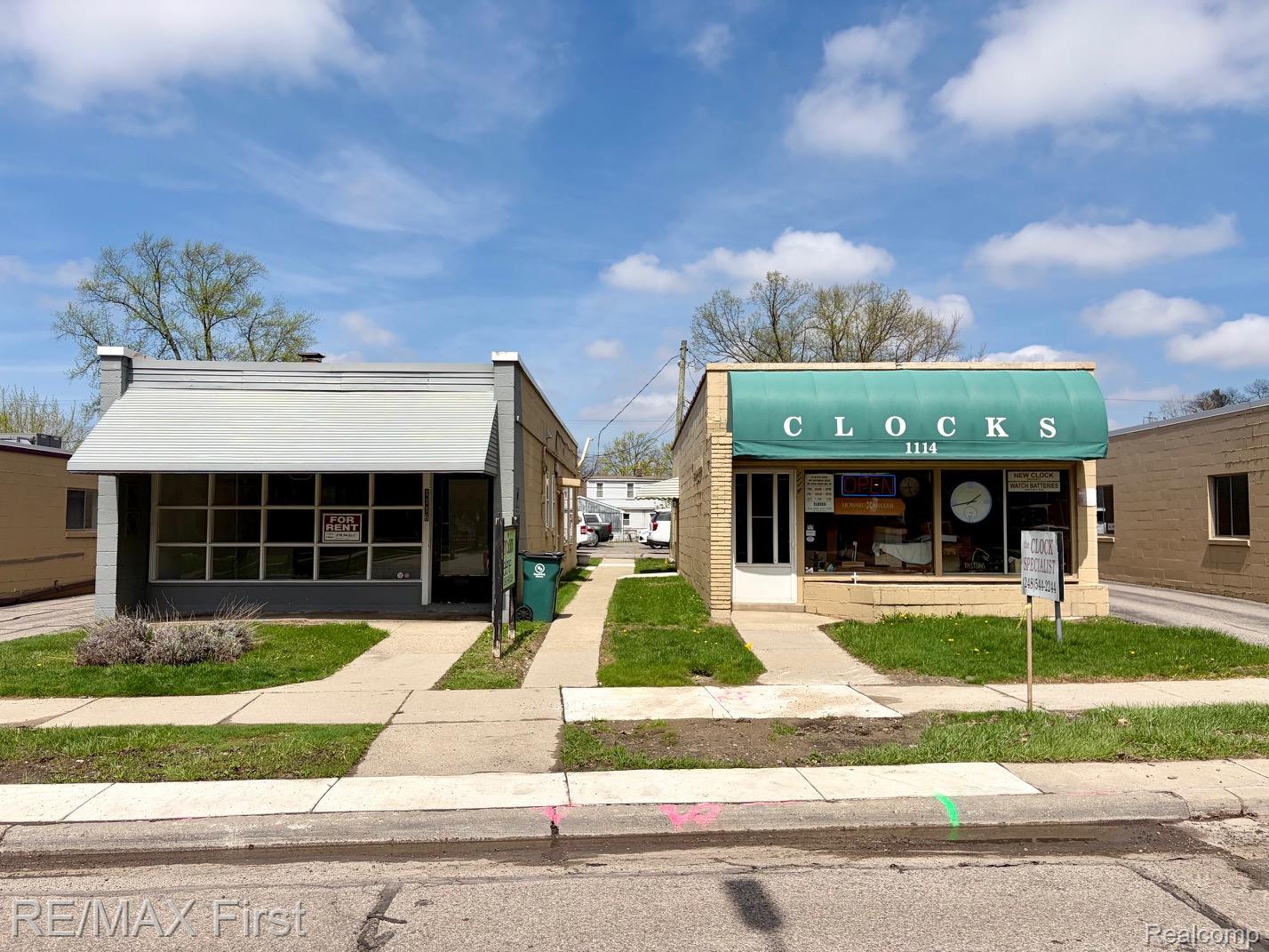 1202 Catalpa Drive