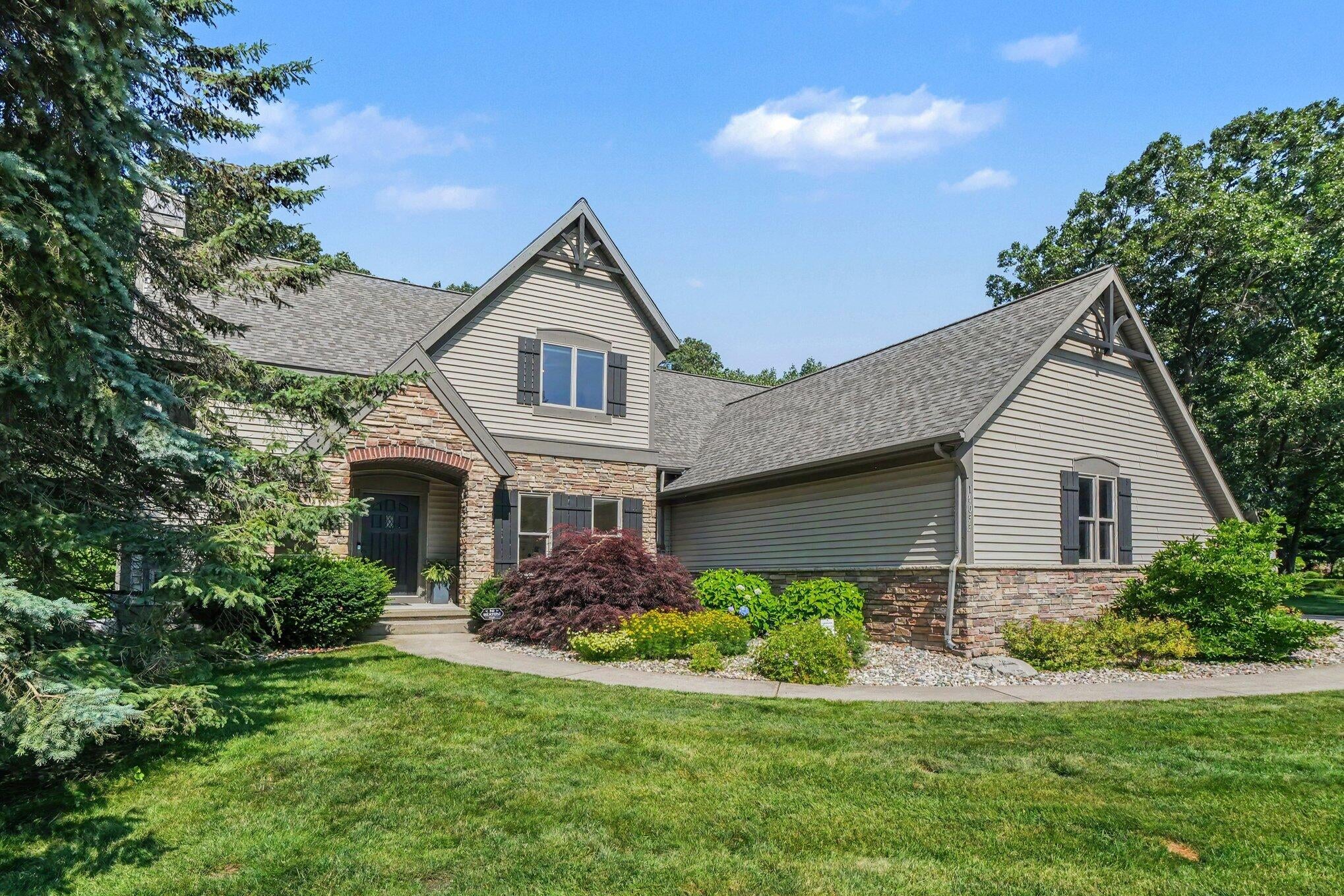 16033 Waterleaf Trail