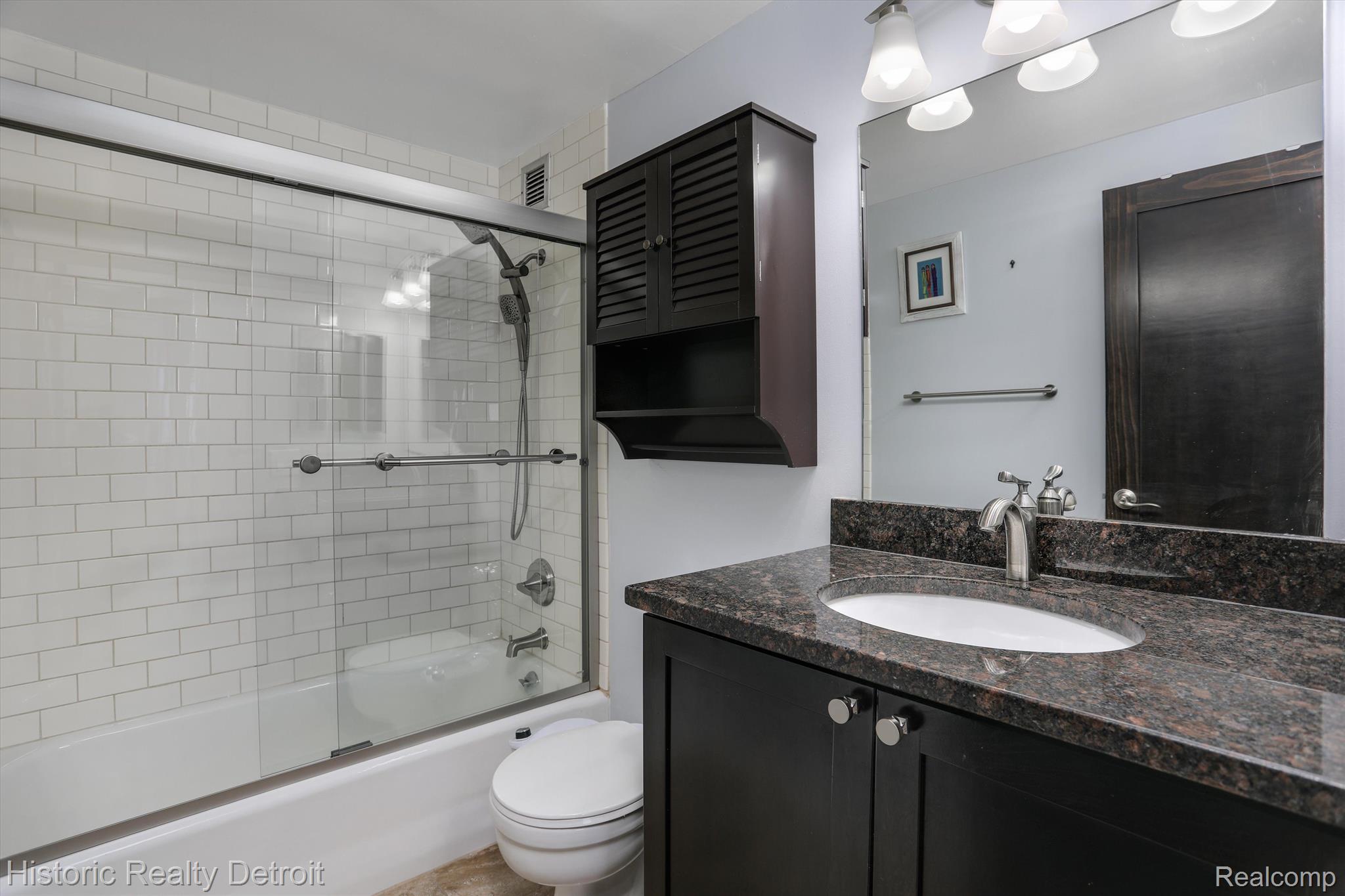 1300 E LAFAYETTE Street 1604