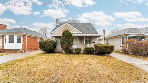 11417 Leverne Redford Charter Township MI 48239