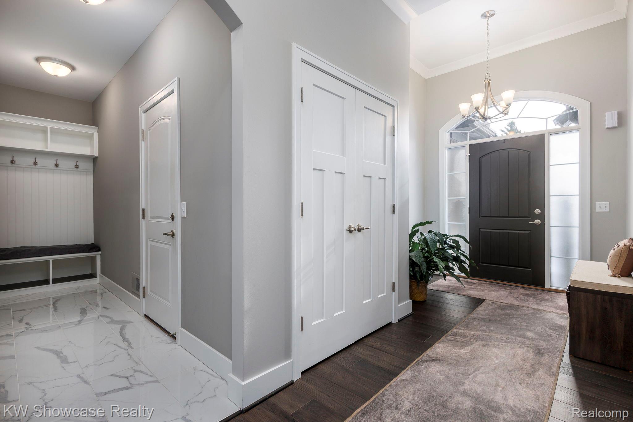 1037 Birkshire Ridge