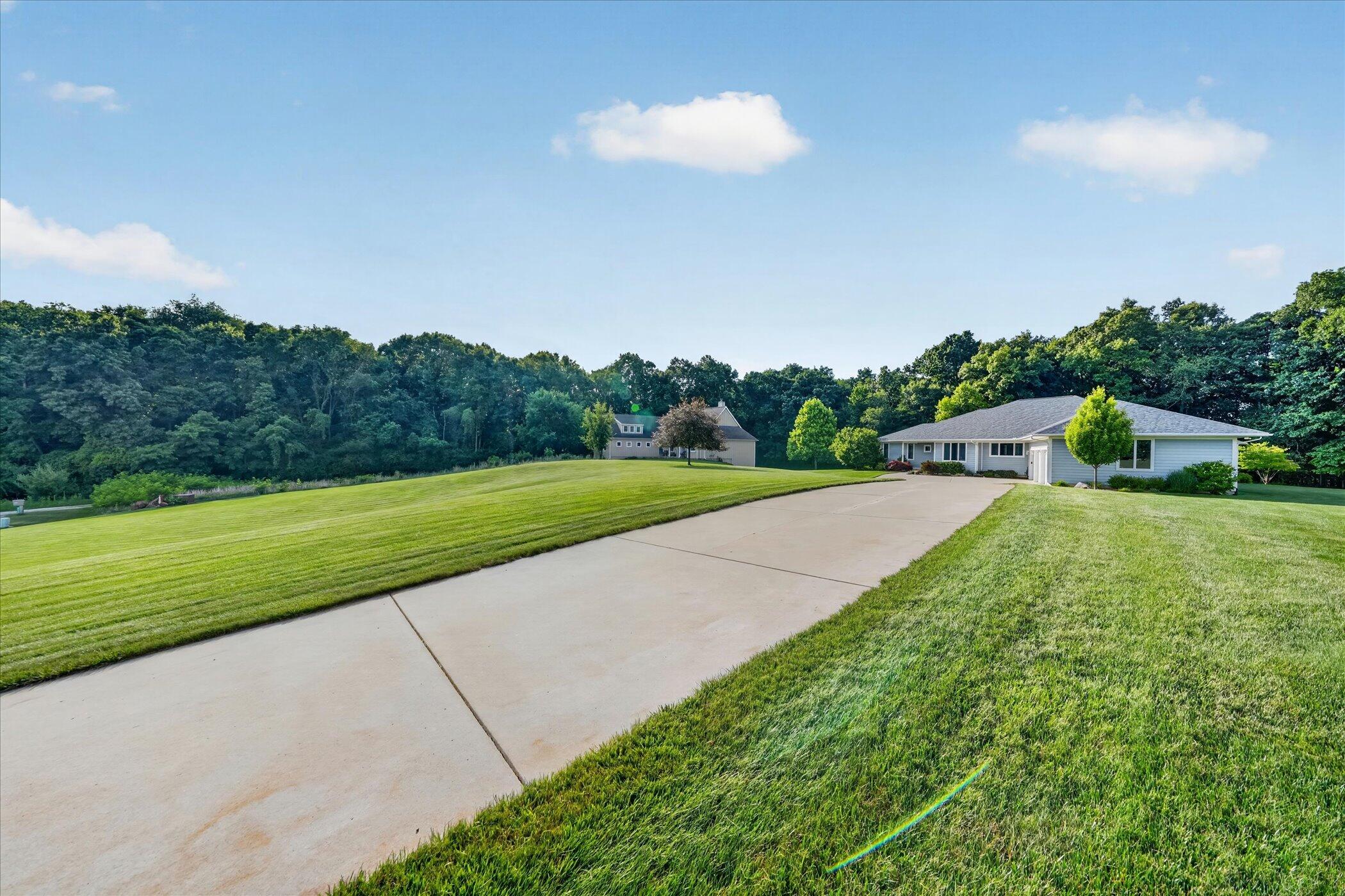 9348 Stoneview Lane