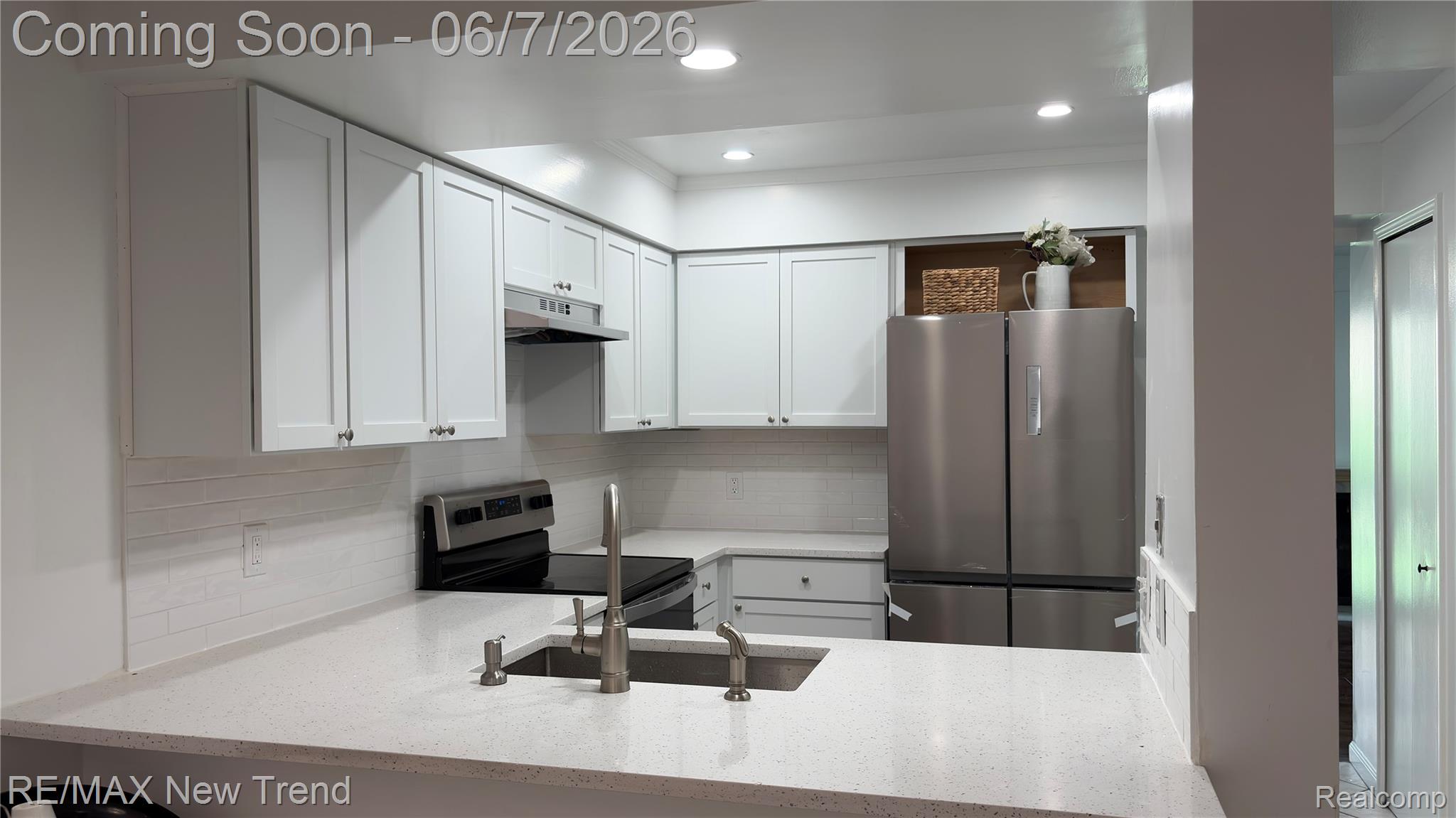 6200 Andrea Lane
