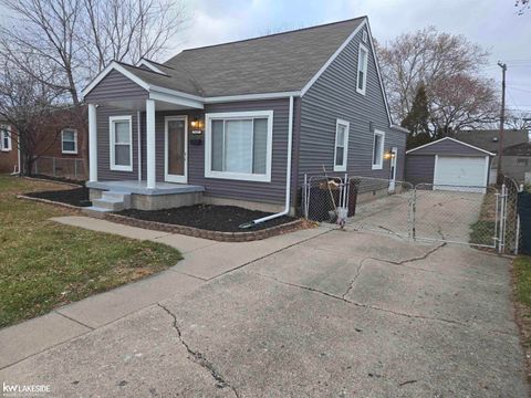 7337 Dale Street Center Line City MI 48015