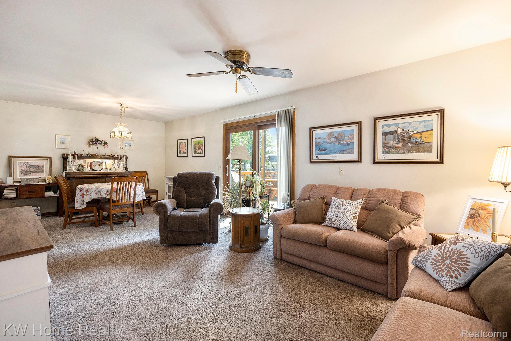 37881 Sunnybrook Street