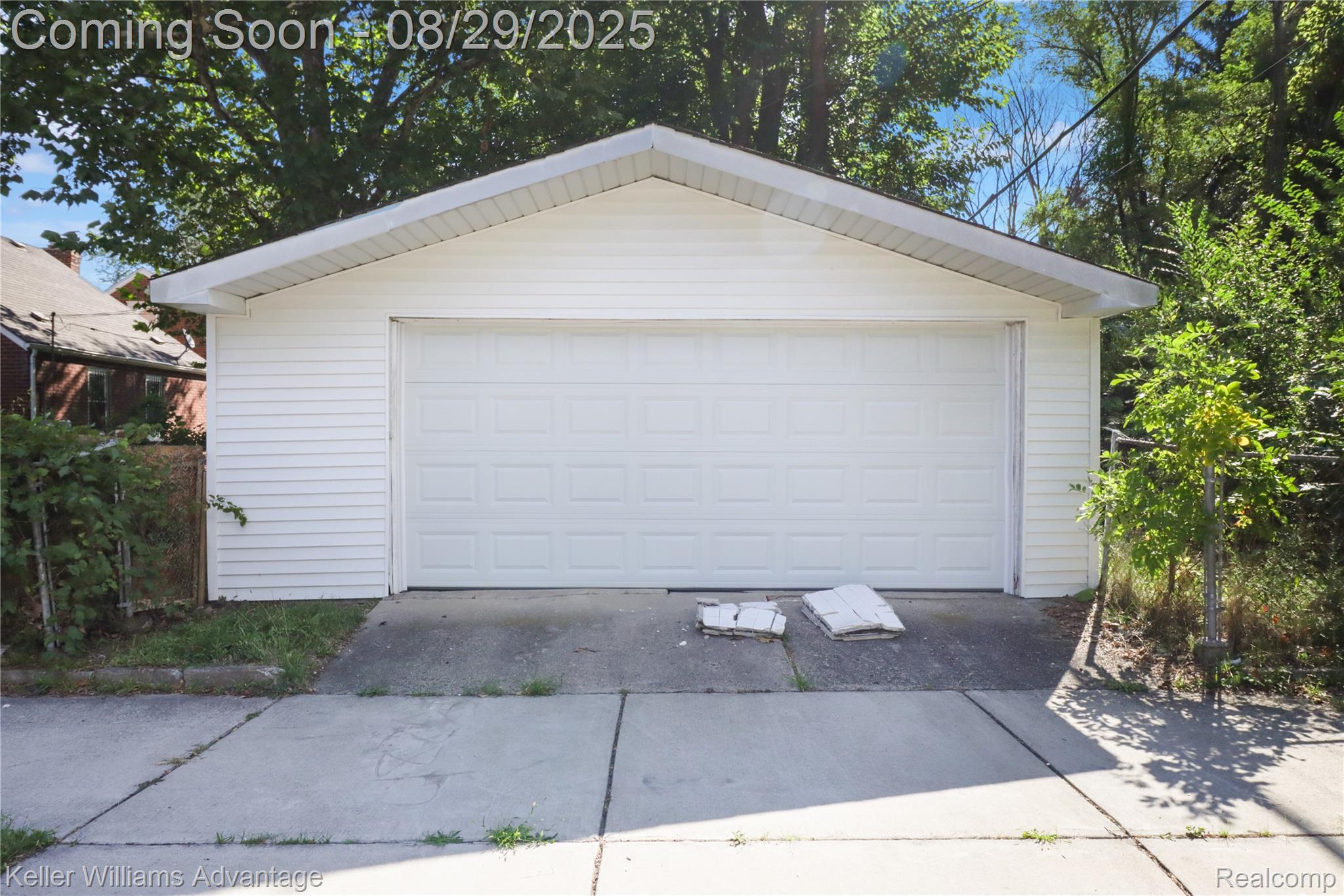 15800 Bringard Drive