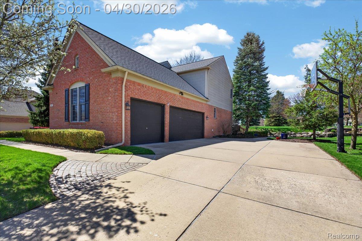 1113 Miners Run Road