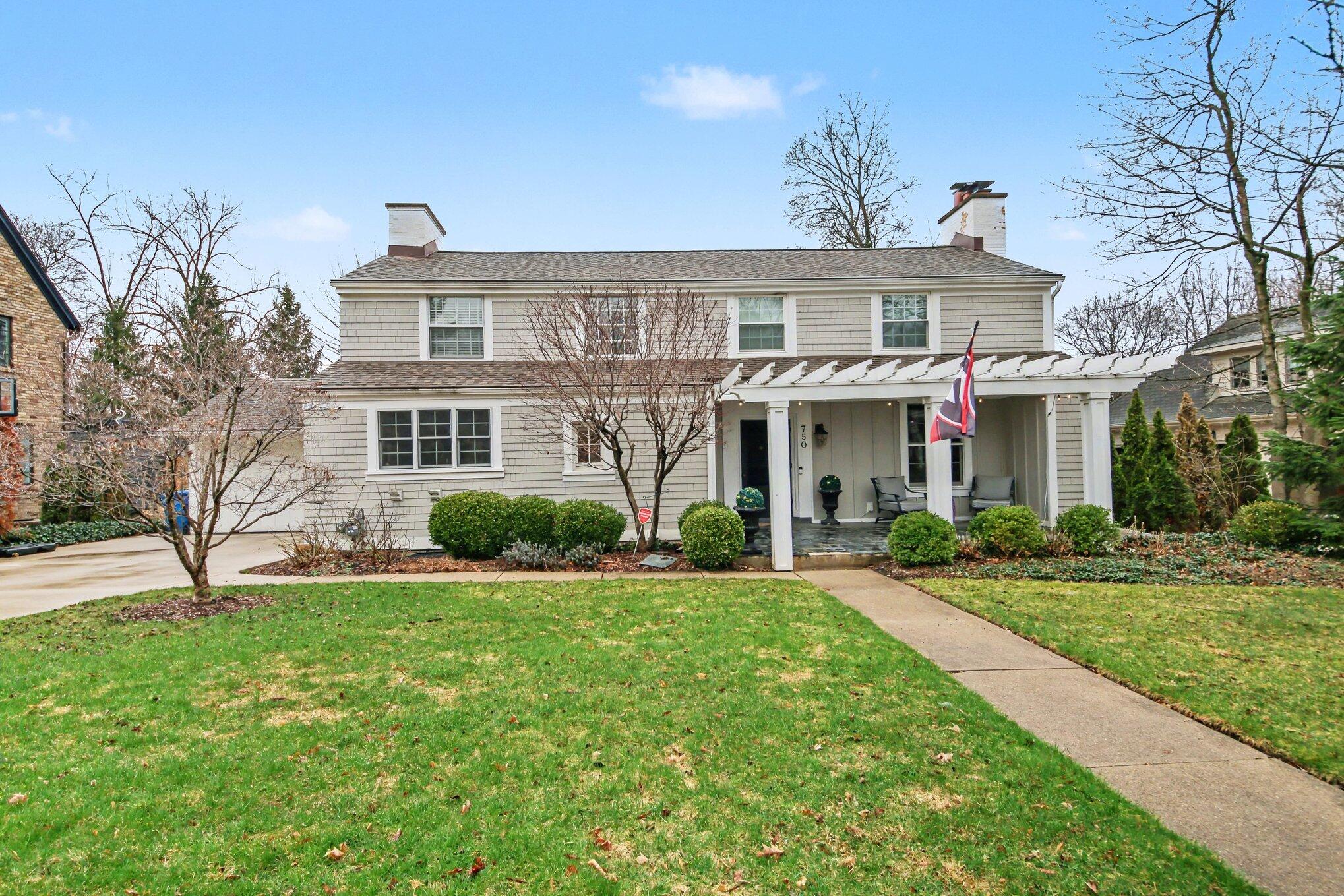 750 San Jose Drive SE