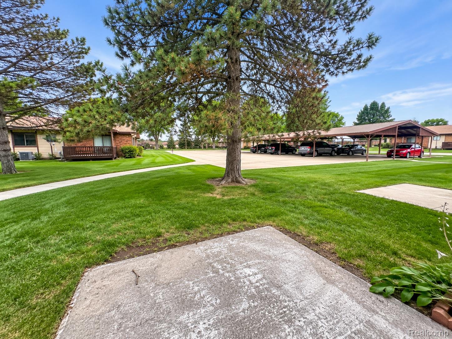 29900 Grand Oaks Drive 18