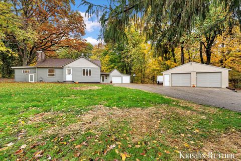 2279 Lake Michigan Drive NW Tallmadge Charter Township MI 49534
