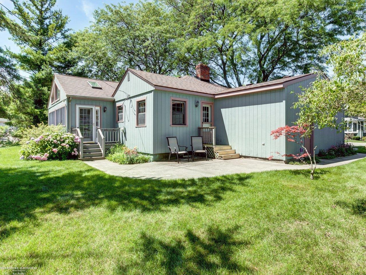316 Ballentine Street