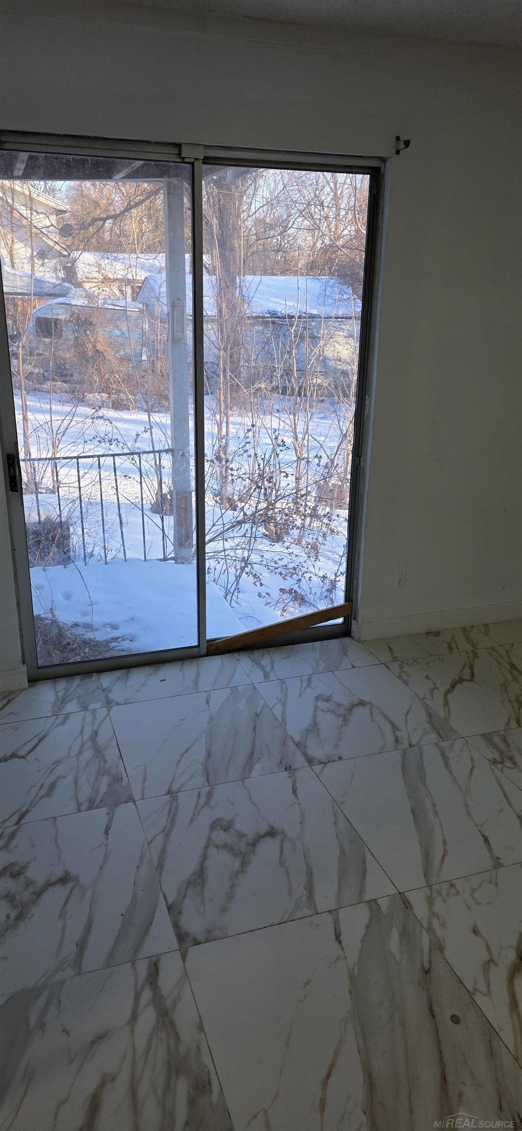 18344 Shiawassee Drive