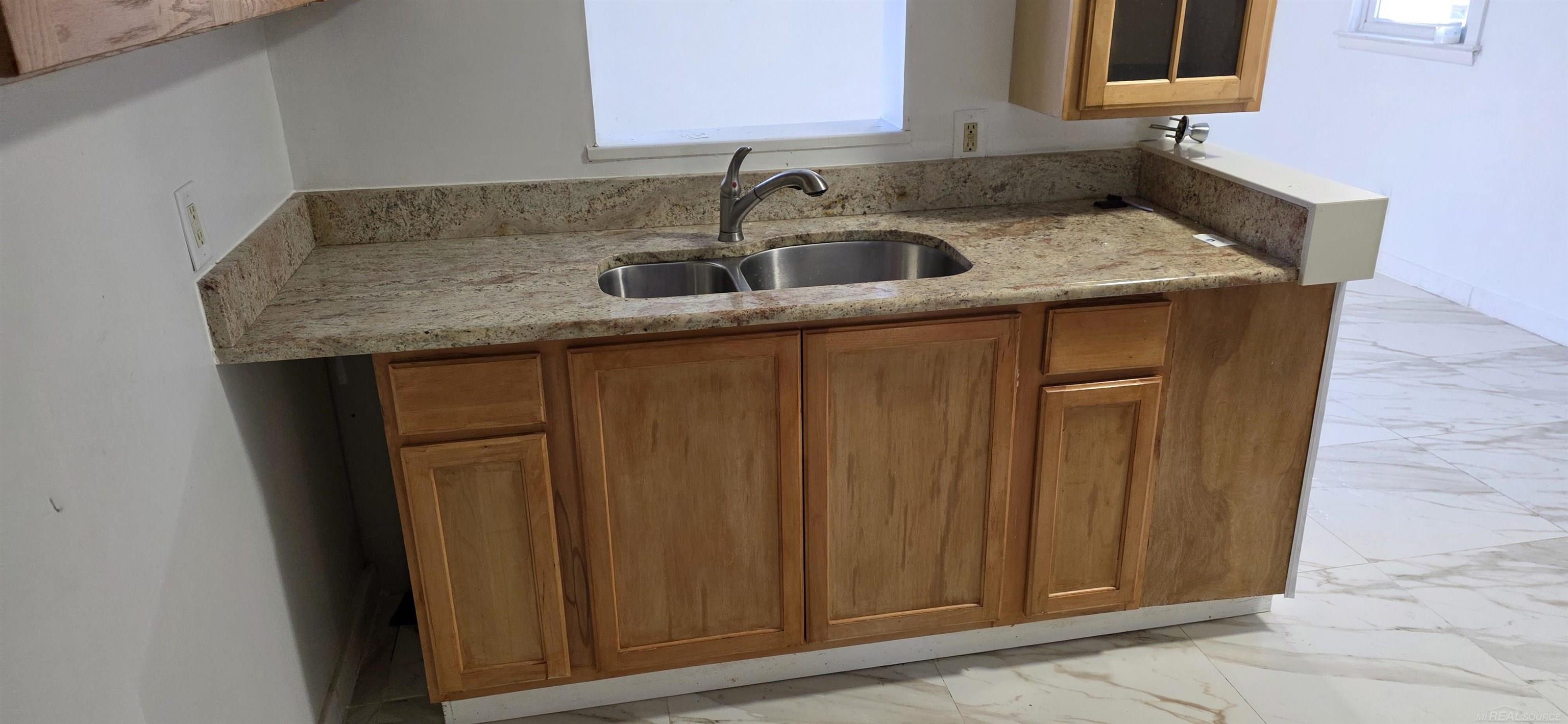 18344 Shiawassee Drive