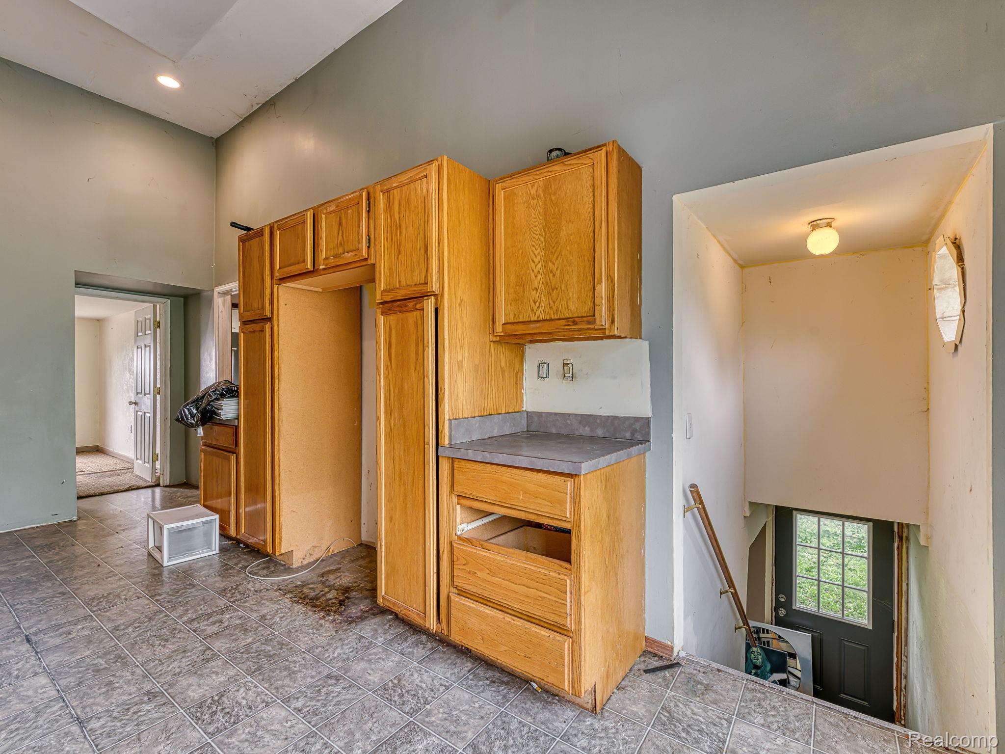 36009 Dan Street