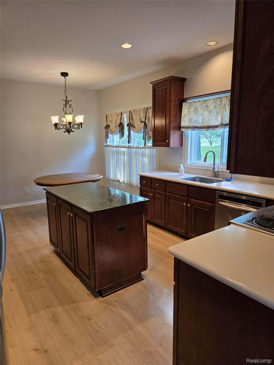 10772 Grassy Knoll Court