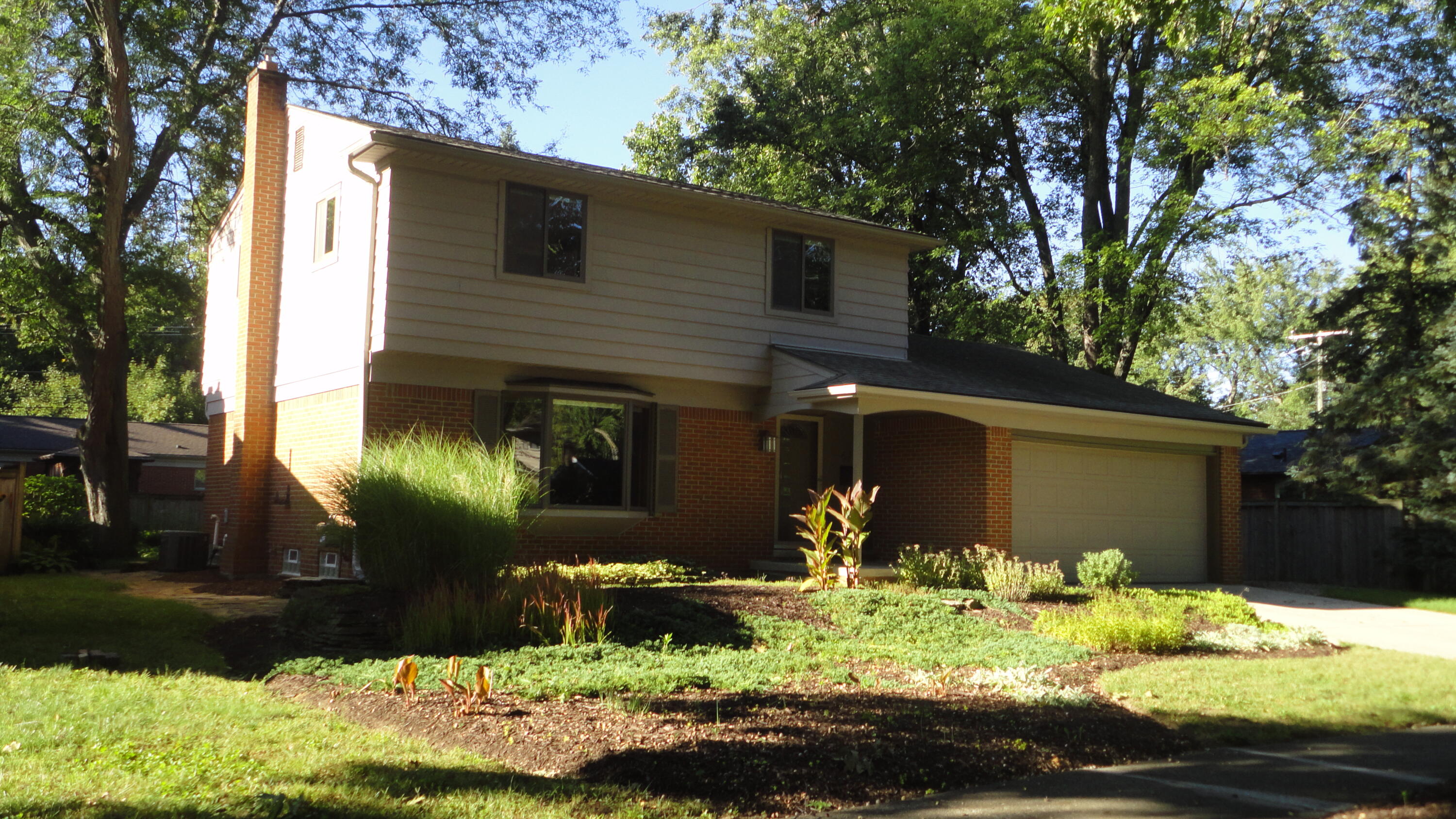 674 Canterbury Drive