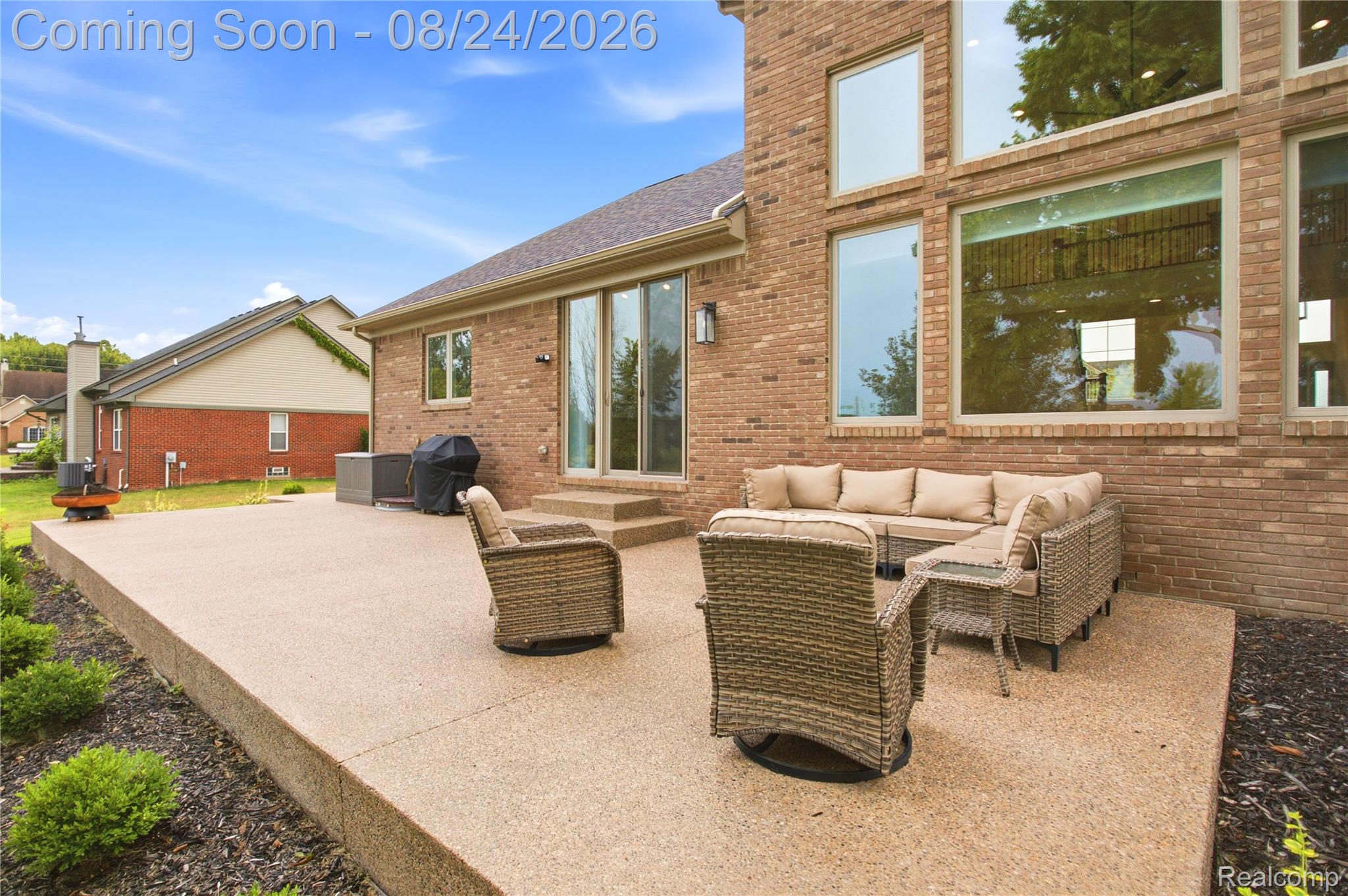 25529 Knapp Lane