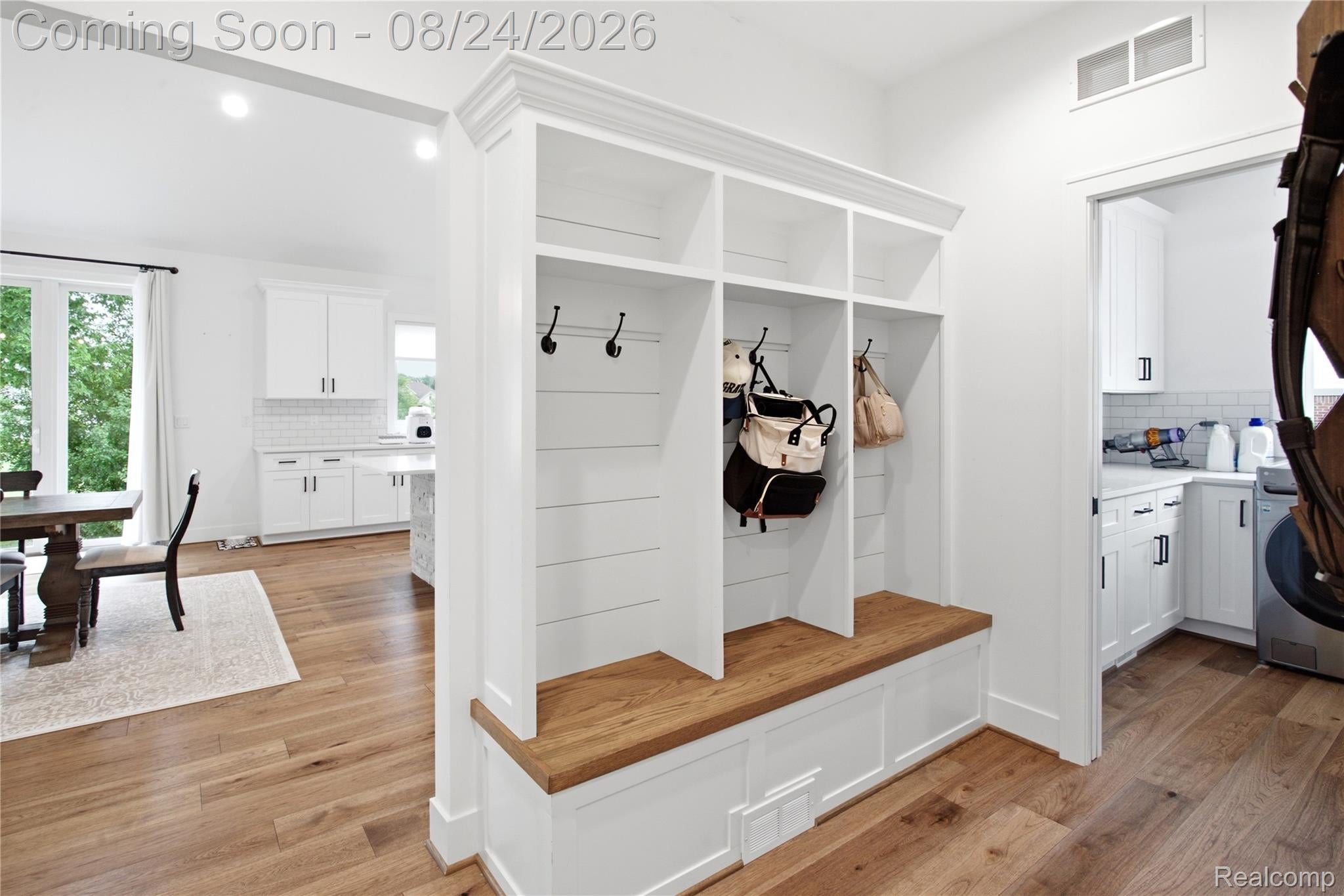 25529 Knapp Lane