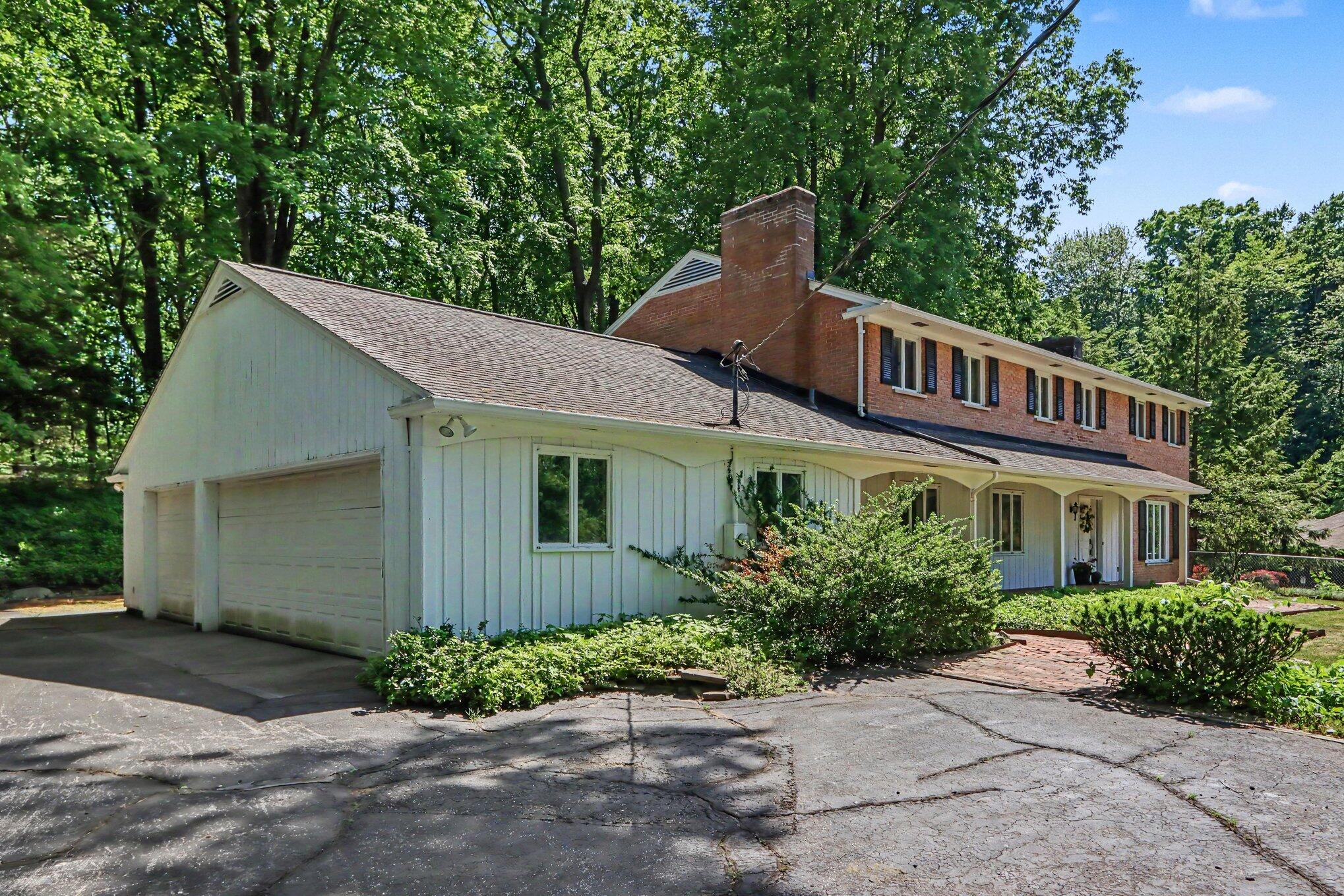5453 Glen Harbor Drive