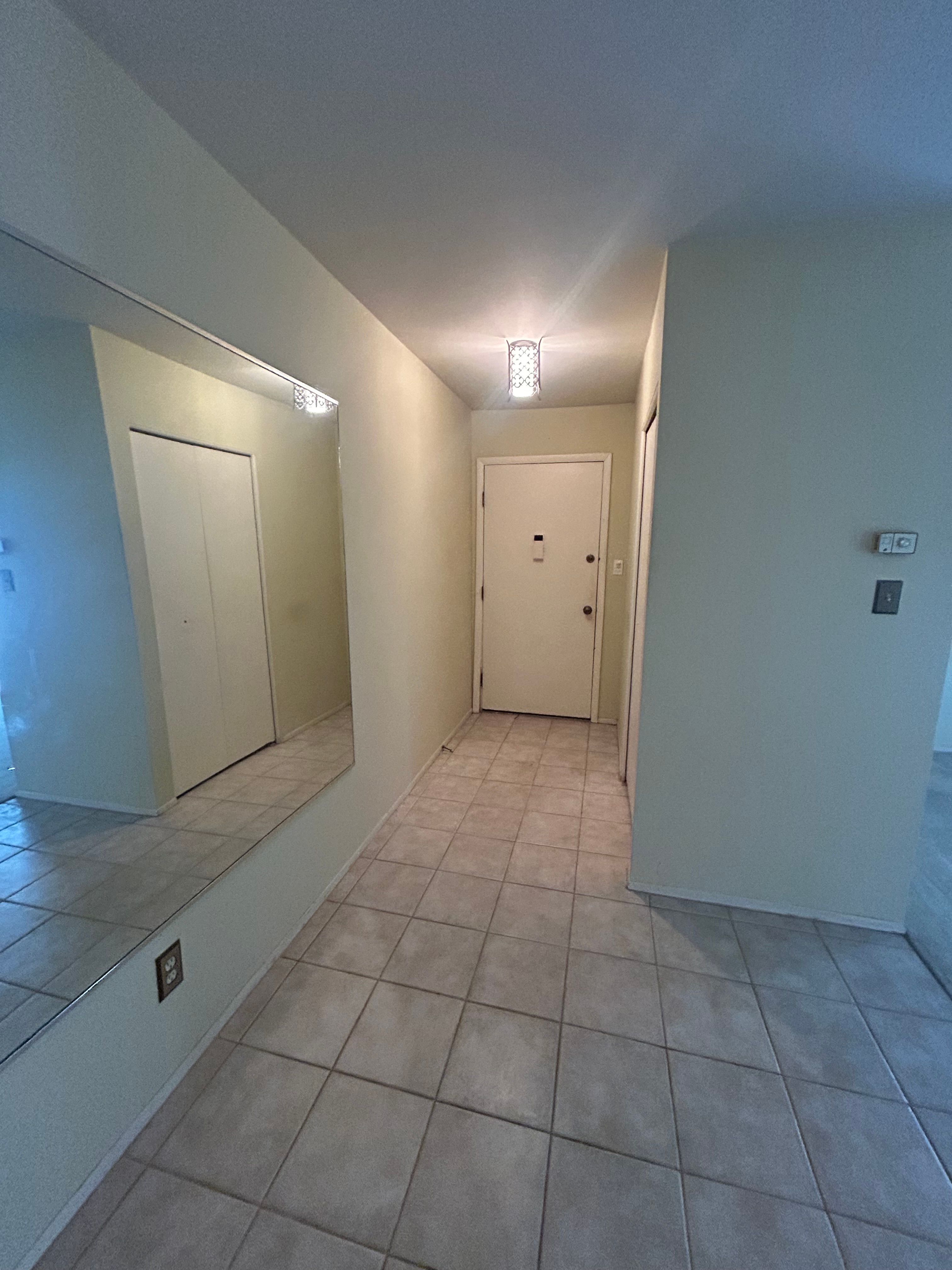 8127 COLONY Drive 21