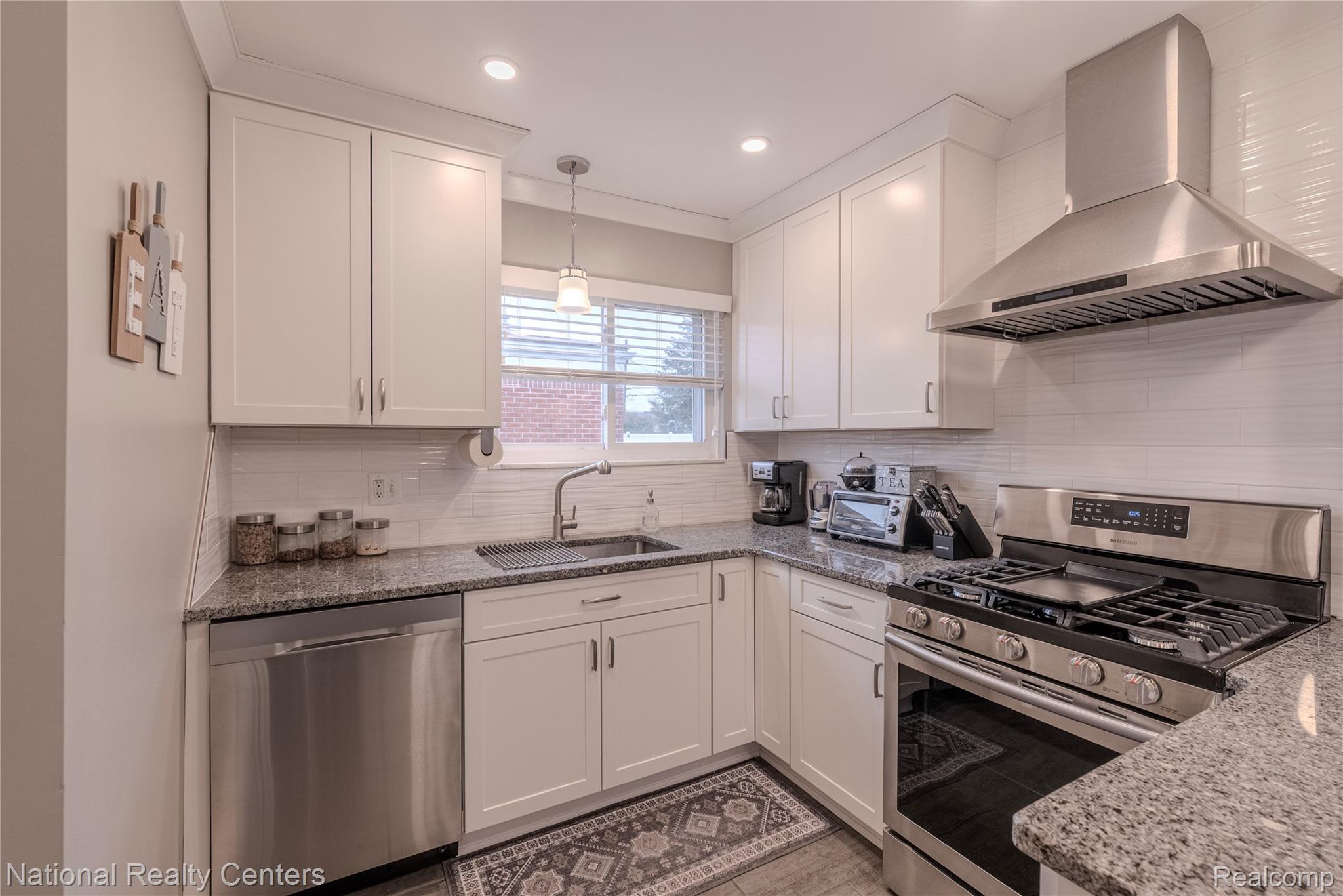 4760 Red Maple Drive