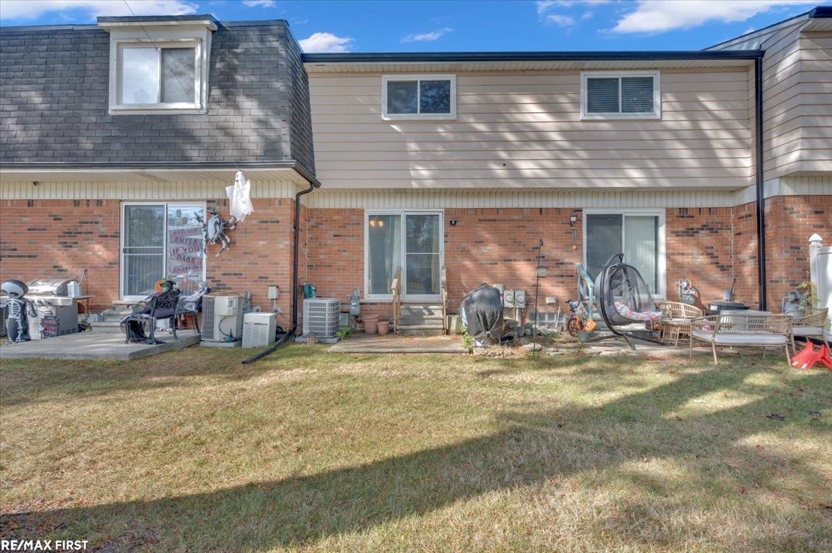 51204 Cathryn Ct. Court