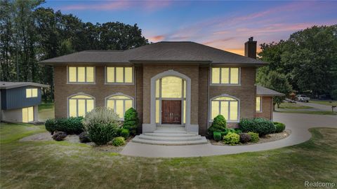 9281 Island Drive Grosse Ile Township MI 48138