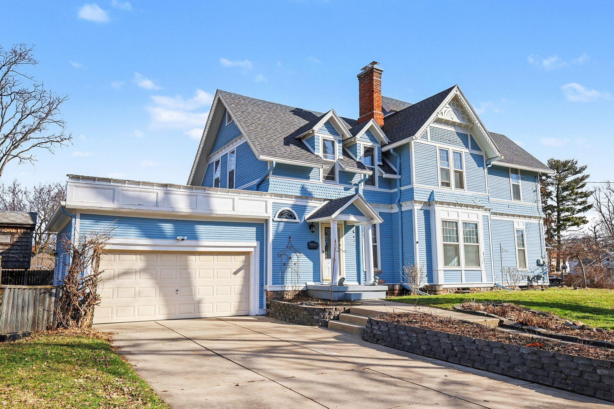 706 Bloomfield Boulevard