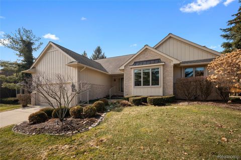 16807 Country Knoll Drive Northville Township MI 48168