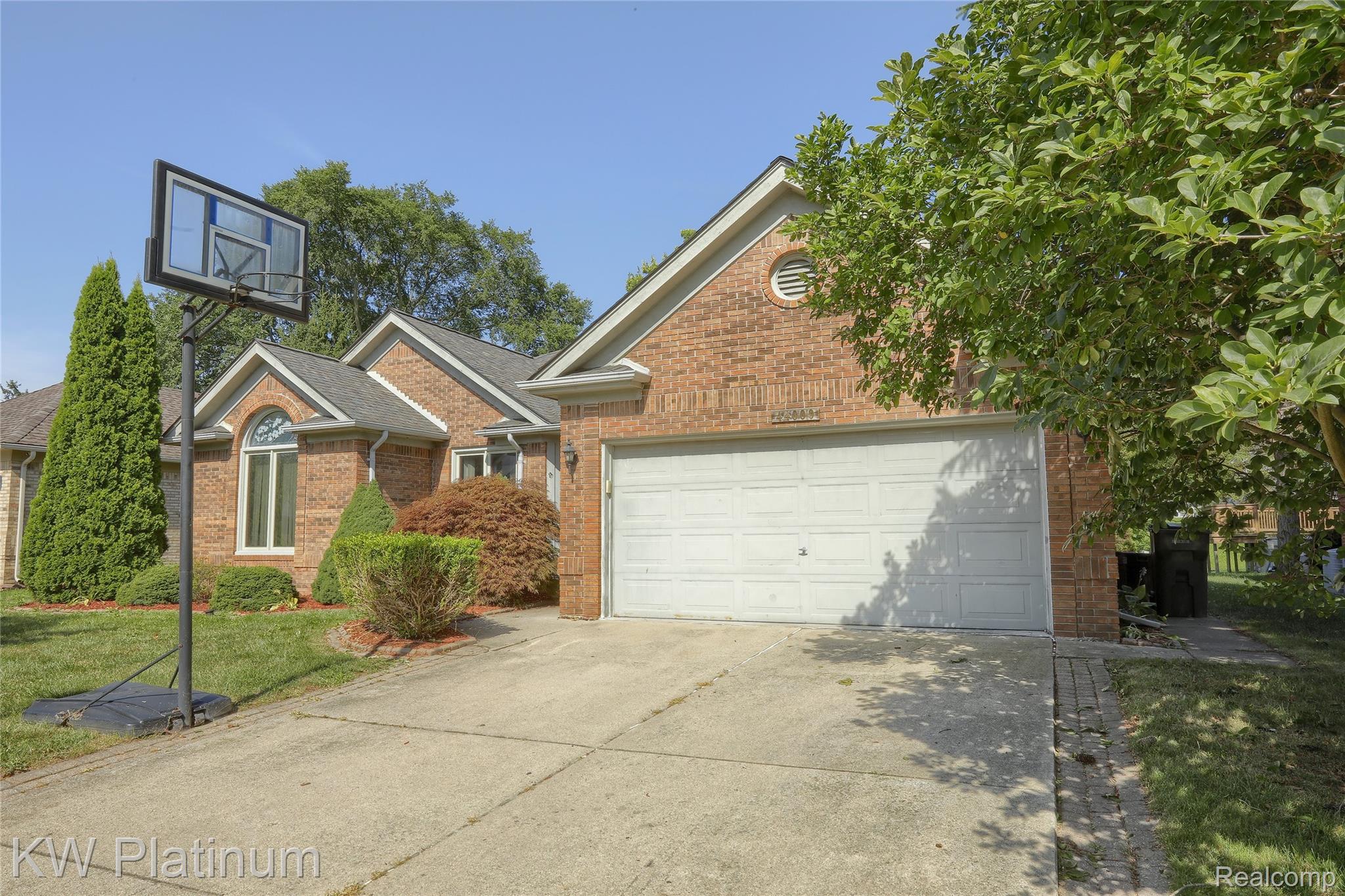 44000 Dunham Court
