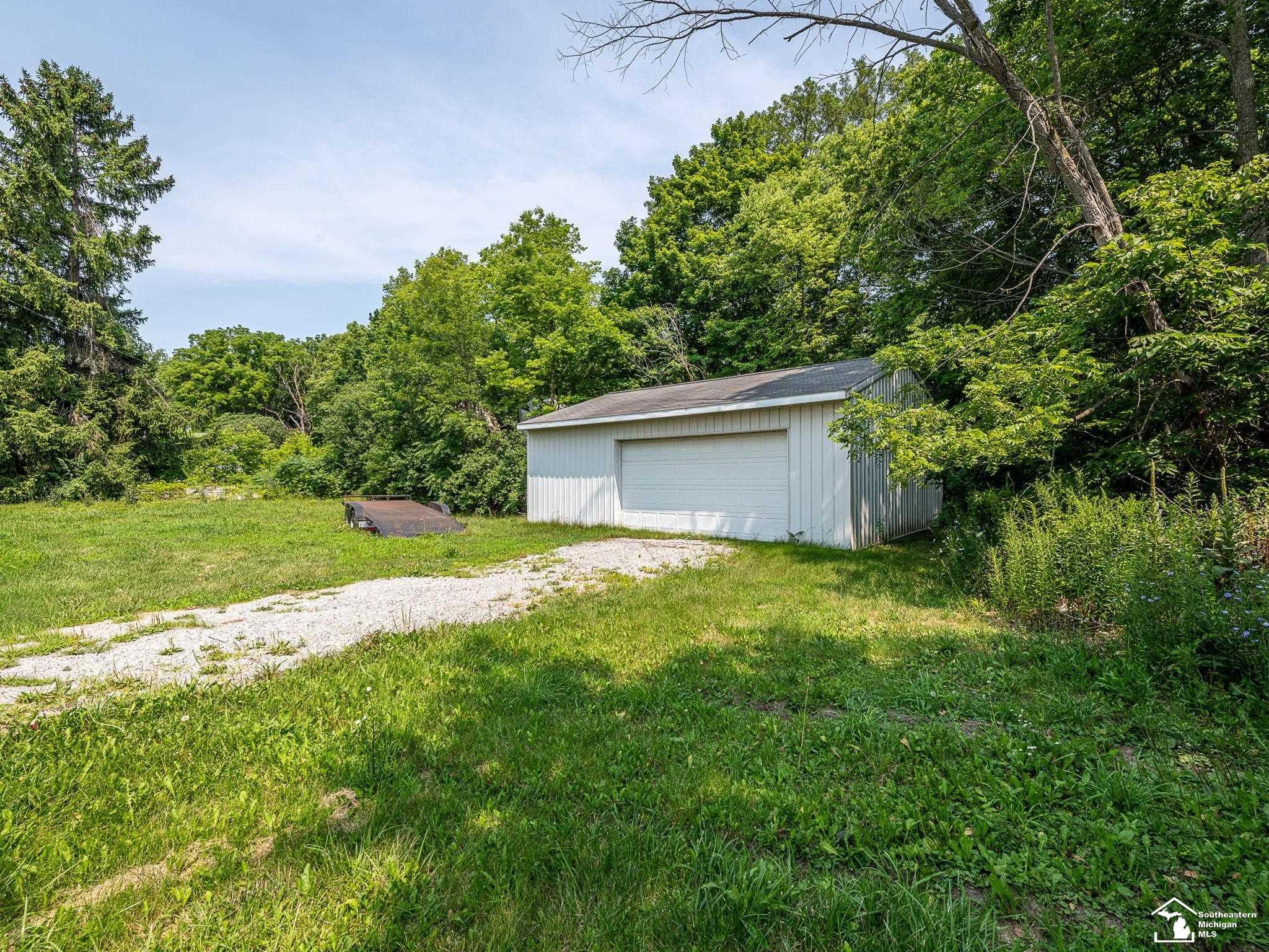 1606 Mooreville Road