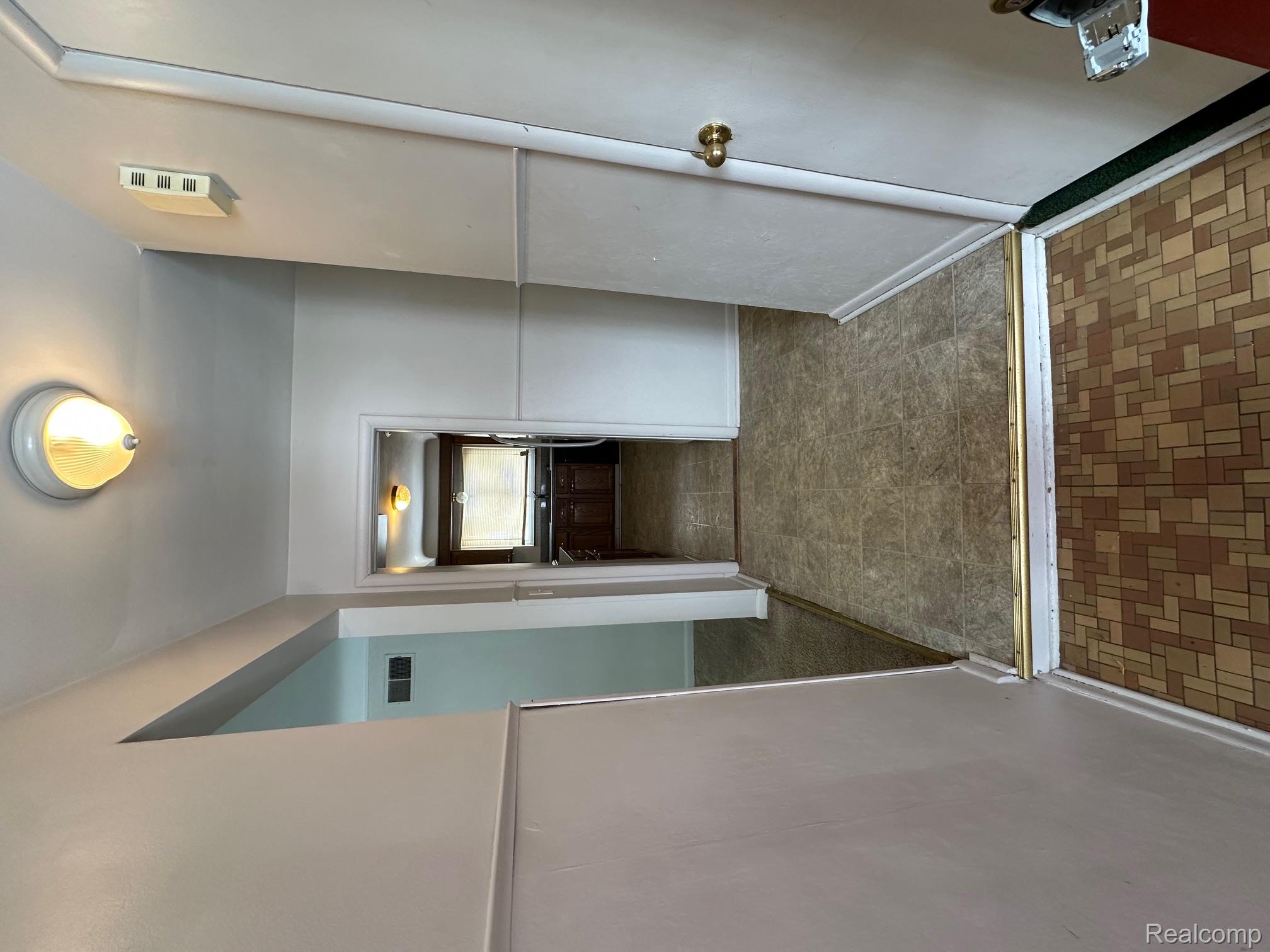 14621 Rosemary Boulevard